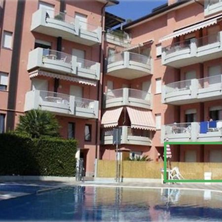 Residence Ipanema - Walterigato Apartments Solo Per Famiglie ليدو دي يسولو المظهر الخارجي الصورة